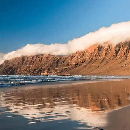 Apartment Home2book Stunning Ocean View, *