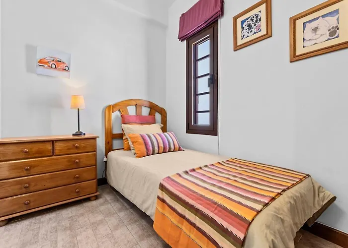 Home2book Stunning Ocean View, Apartment